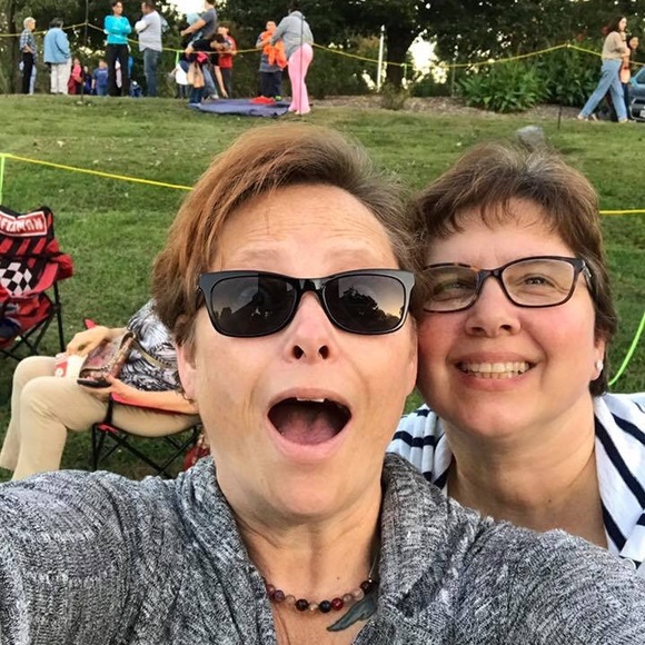 Meet your Posher, Sheila - Picture 3 of 6